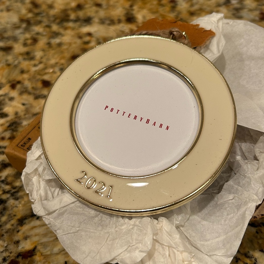 2021 pottery barn ornament